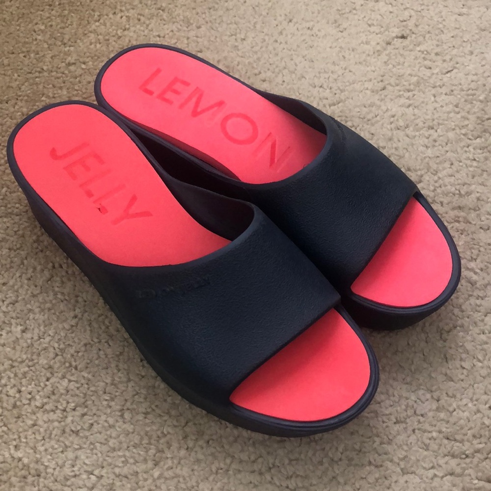 Lemon Jelly wedge